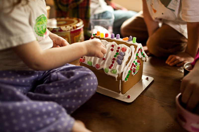 Gingerbread House SHILOH PHOTOGRAPHY 2