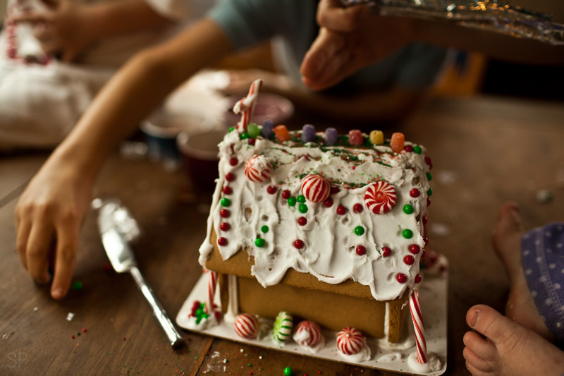 Gingerbread House SHILOH PHOTOGRAPHY 6