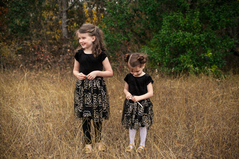 Shiloh Photography || Sisters 12.12.2