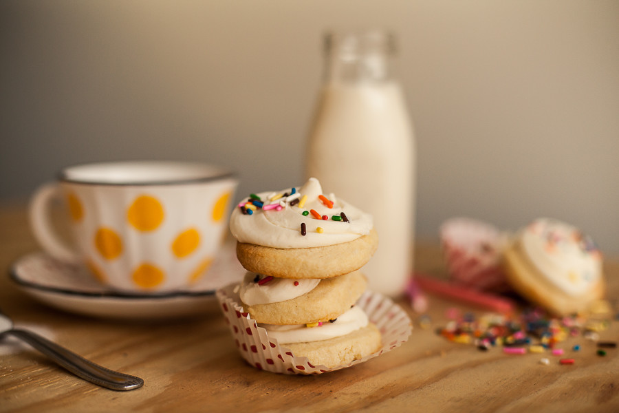 Granola Girl Bakes || Confettie Cookies_0005